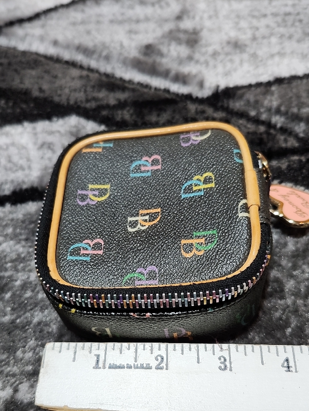 VINTAGE DOONEY & BOURKE MINI RAINBOW MONOGRAM HEART-SHAPE CHARM TRAVEL JEWELRY B - Picture 9 of 15